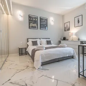 Moscova Luxury New Apartment Milan